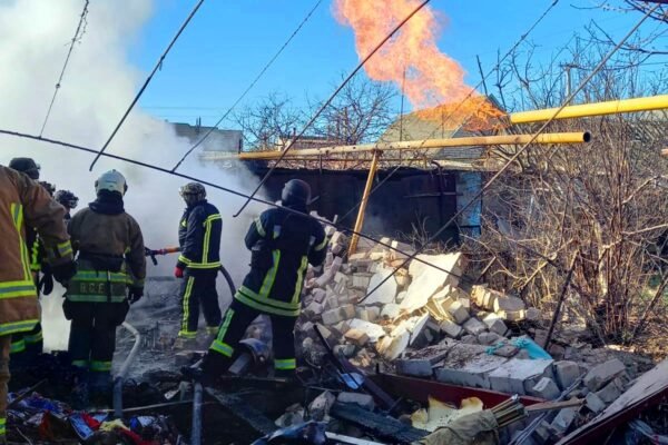 Окупанти за добу випустили по Херсонщині понад 400 снарядів: є загиблий та поранені (ФОТО)