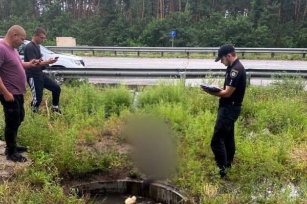 Слідчі Нацполіції оголосили про підозру військовослужбовцю рф у розстрілі волонтера під час окупації Київщини