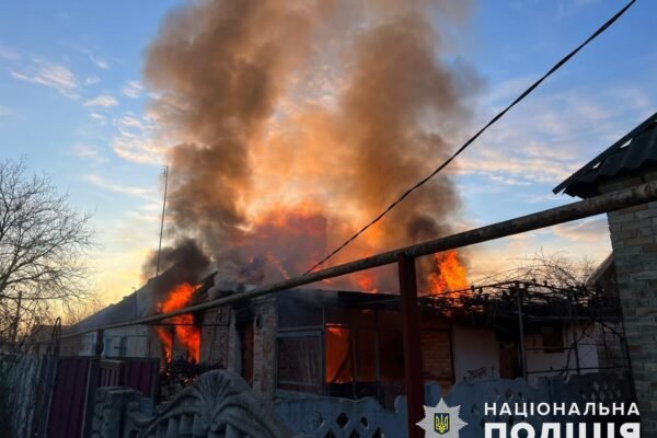 Зруйновані домівки та школа: росіяни за добу 29 разів обстріляли Донеччину (ФОТО)