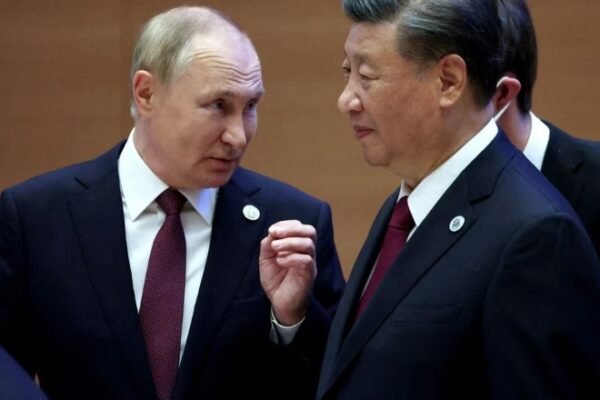 Глава Китаю вирішив терміново зустрітися з Путіним