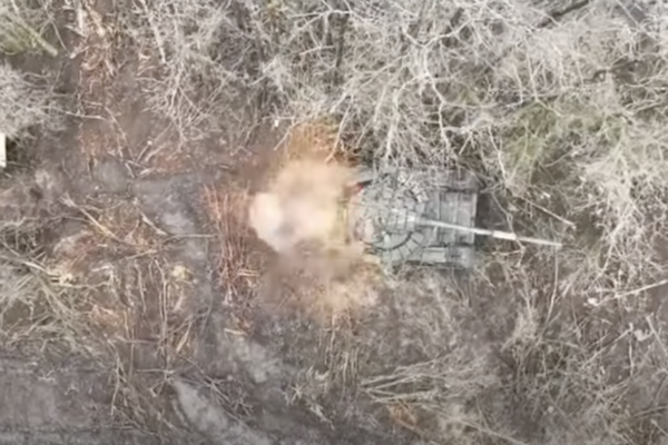 Як “Чорні запорожці” перетворили два російських танки на шматки заліза (ВІДЕО)