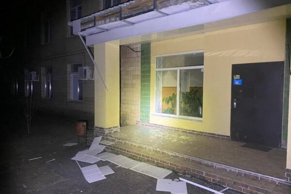 Нікопольщина всю ніч перебувала під ворожим обстрілом (ФОТО)