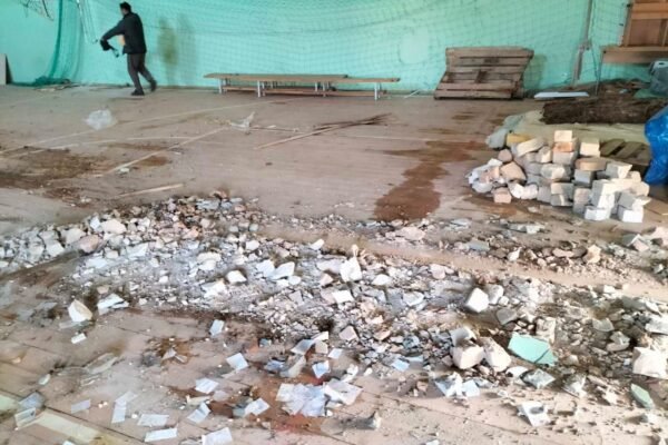 Росія вдарила по освітньому закладу в Оріхові (ФОТО)