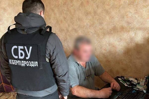 В Одесі затримали російського інформатора, який коригував ракетні удари по місту