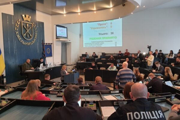 Після побиття військового в храмі у Хмельницькому депутати припинили право УПЦ МП користування землею на території собору