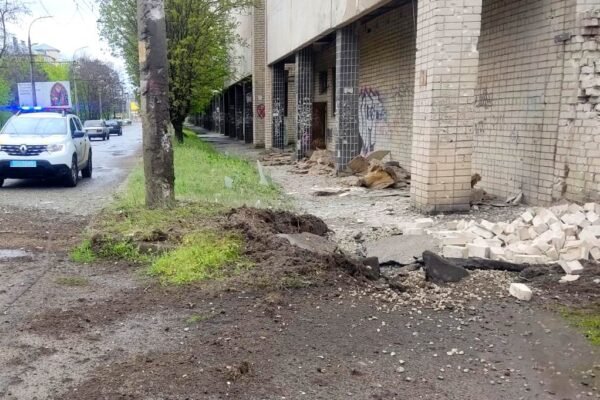 Росіяни за добу випустили по Херсонщині майже 300 снарядів: шестеро поранених (ФОТО)