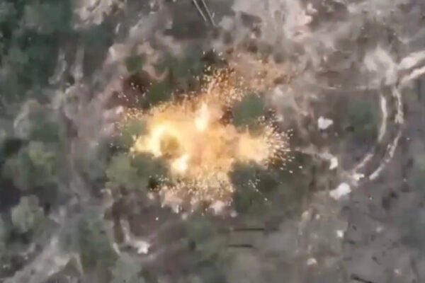 Українські артилеристи знищили гармату “Гіацинт-Б”, з якої окупанти обстрілювали села на Херсонщині (ВІДЕО)