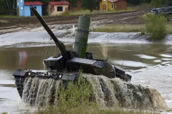 Іспанія обіцяє відправити Leopard 2 до України до кінця квітня