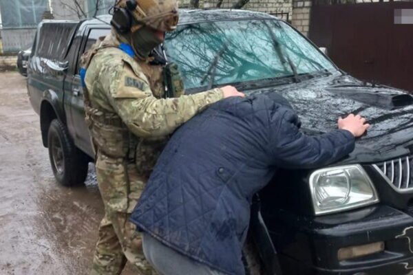 СБУ затримала зрадника з Херсона, що допомагав налагодити залізничне сполучення для потреб окупантів