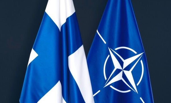 Президент України привітав Фінляндію із вступом у НАТО