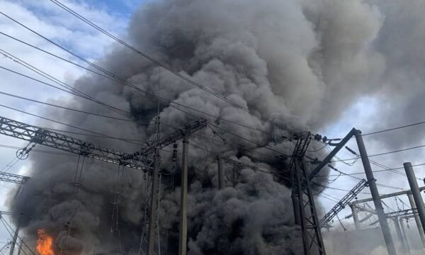Внаслідок атаки росіян вночі 13 травня пошкоджено енергетичний об’єкт на Хмельниччині, – Міненерго