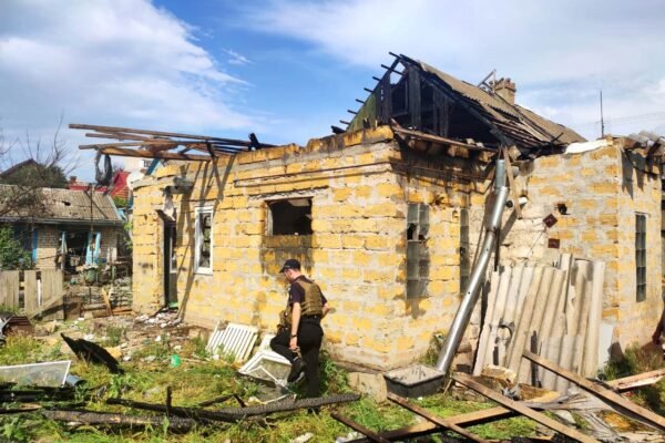 Війська РФ випустили по Херсонщині 300 снарядів за добу: є поранена (ФОТО)