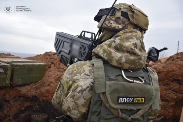 На Луганщині прикордонники знищили російський дрон, який займався розвідкою позицій