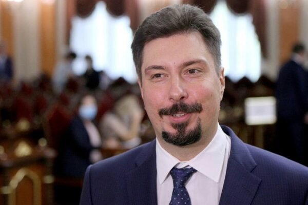Ексочільника ВСУ Князєва затримали за кілометр від державного кордону на Закарпатті, – журналіст
