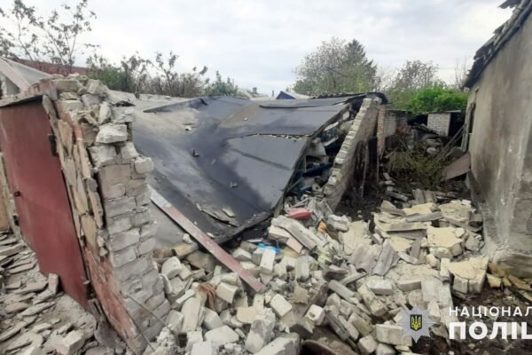 На Донеччині за добу через ворожі обстріли зазнали руйнувань понад 60 цивільних об’єктів (ФОТО)