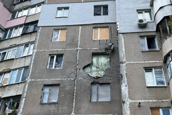 Команда МКС оглянула місця воєнних злочинів, скоєних росіянами в Херсоні (ФОТО)