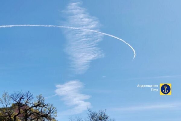 “Не нехтуйте тривогами”: у Маріуполі фіксують активність російської авіації в бік Запоріжжя