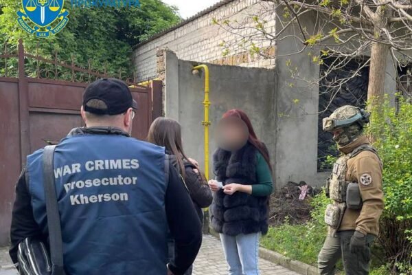 Медсестру, що після звільнення Херсона здавала росіянам позиції Сил оборони, взяли під варту