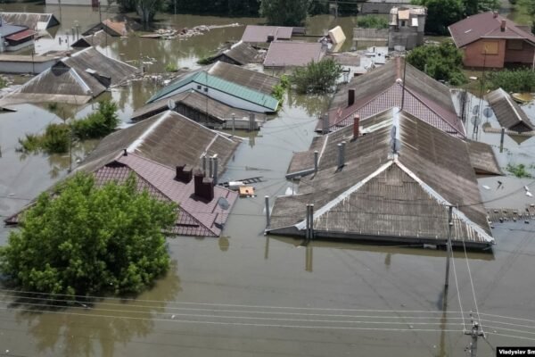 Українські військові змогли евакуювати подружжя з окупованих Олешок на лівобережжі Херсонщини (ВІДЕО)