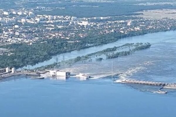 Жертв серед населення через підрив Каховської ГЕС наразі немає, – Шмигаль