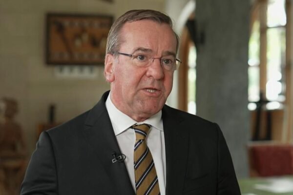 У Німеччині взяли два тижні подумати, чи постачати Україні винищувачі