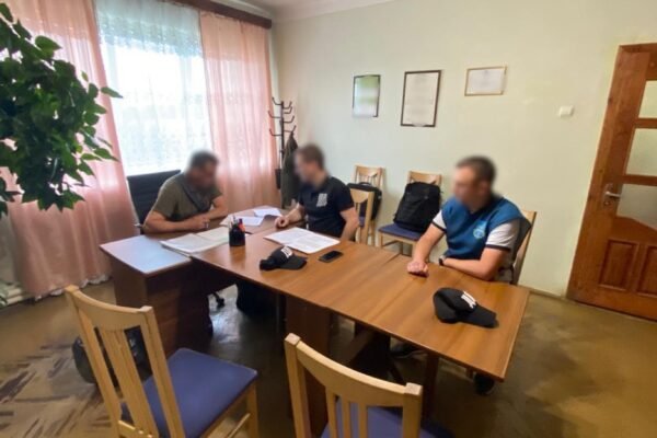 На Закарпатті судитимуть посадовців лісгоспів за незаконну вирубку дерев