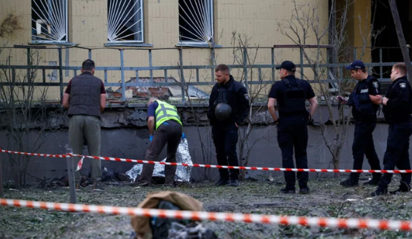 Охоронця київської поліклініки, куди люди не потрапили в укриття, затримано, – ЗМІ