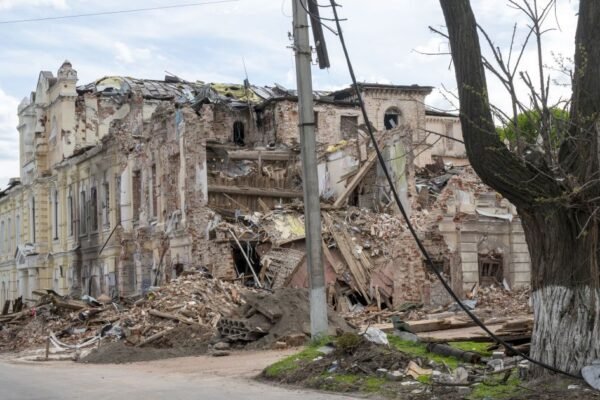 Внаслідок війни в Україні утворилися 10-12 мільйонів тонн сміття, – Міндовкілля