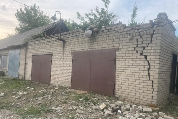 Внаслідок ракетної атаки на Покровськ поранено 5 людей, серед яких дитина