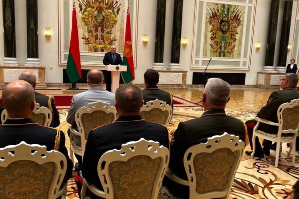 Армія була приведена в повну бойову готовність: Лукашенко про заколот “вагнерівців” на Росії