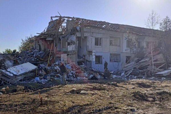 Російське міноборони заявило, що вдарило ракетою у передмісті Дніпра по виробництву безпілотників