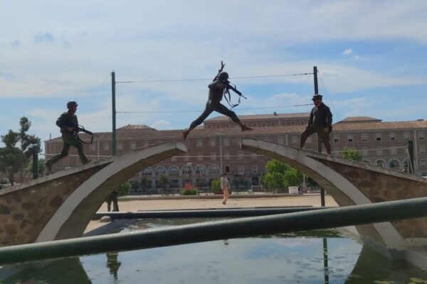 Луганські прикордонники завершили військові навчання в Іспанії (ФОТО, ВІДЕО)