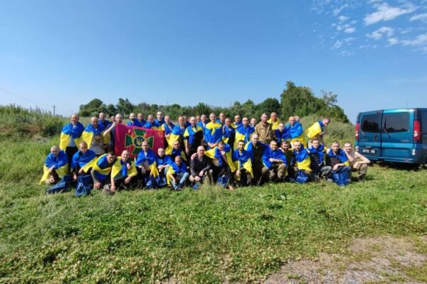 Україна повернула з полону 45 бійців, серед них – оборонці Маріуполя та “Азовсталі” (ФОТО)