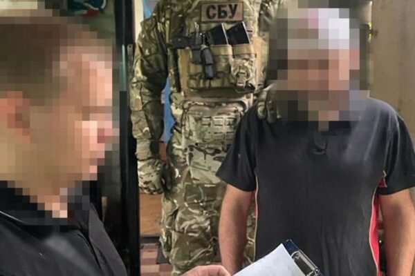 На Запоріжжі викладач вишу “підпрацьовував” коригувальником рашистів (ФОТО)