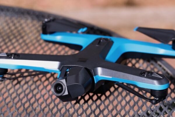 США передадуть Україні безпілотники Skydio для документування воєнних злочинів