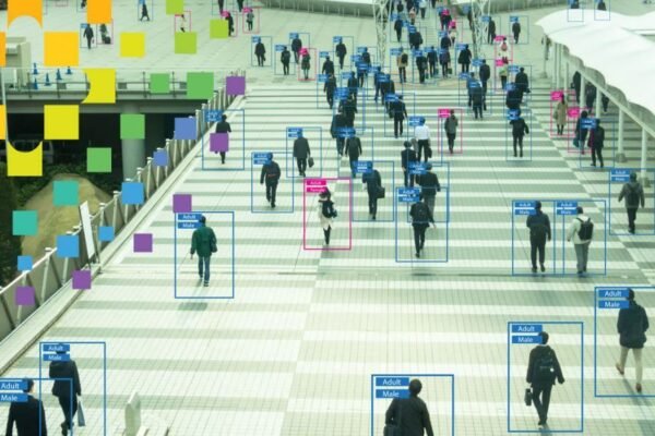 В Україні планують поєднати в єдину мережу всі камери відеонагляду