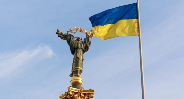 “Це свято сильних людей”: Зеленський і Залужний привітали українців з Днем Незалежності (ВІДЕО)