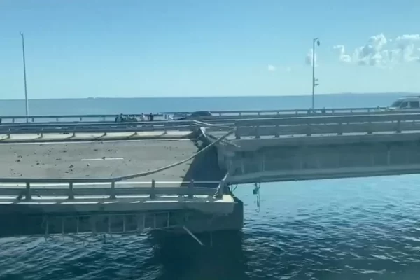 Голова СБУ Малюк показав, чим підривали першого разу Кримській міст і розповів деталі операції (ФОТО)