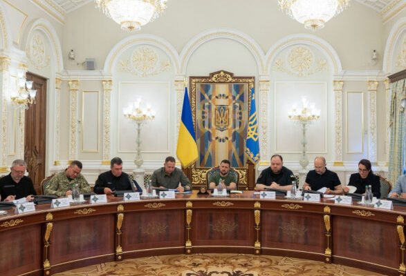 Звільнення обласних воєнкомів: Зеленський підписав указ