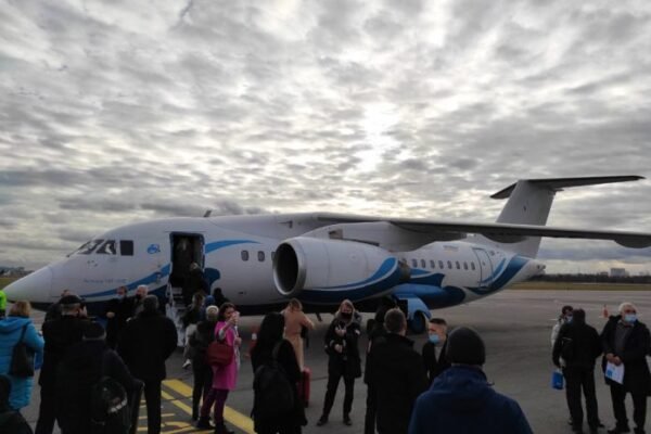 Одразу в повітряний простір Словаччини: Українська авіакомпанія хоче відновити польоти з Ужгорода