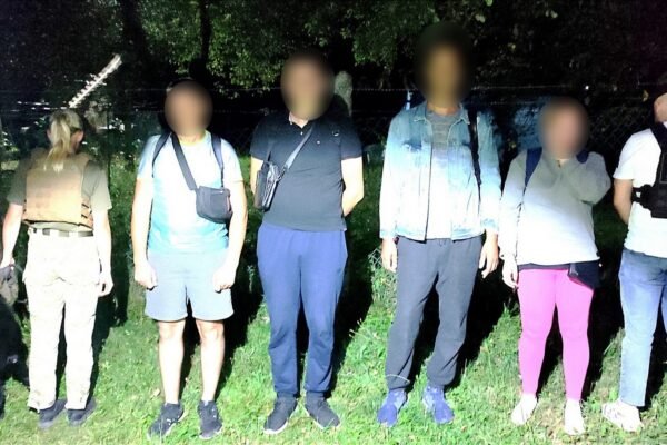 15 порушників кордону затримали на Закарпатті