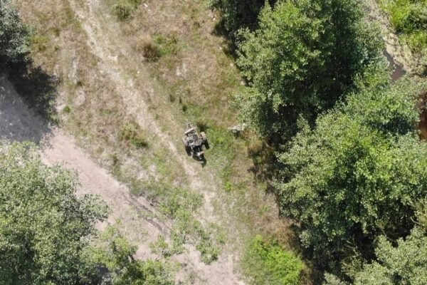 В Рівненській області дрон прикордонників виявив знаряддя для незаконного видобутку бурштину