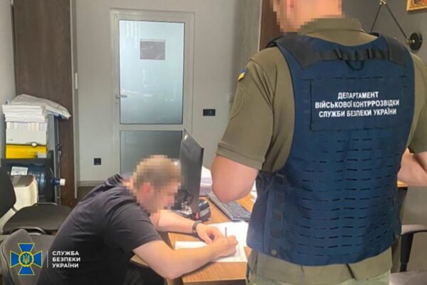 Керівники навчального центру Нацгвардії нарахували собі майже 1 млн “бойових” премій без виїзду на фронт