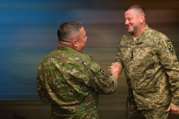 Залужний зустрівся з начальником Генштабу збройних сил Словаччини (ФОТО)