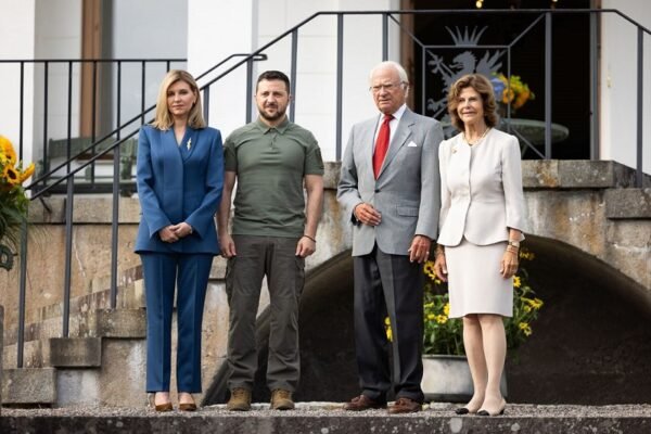 Зеленський з дружиною зустрілися з королем і королевою Швеції (ФОТО)