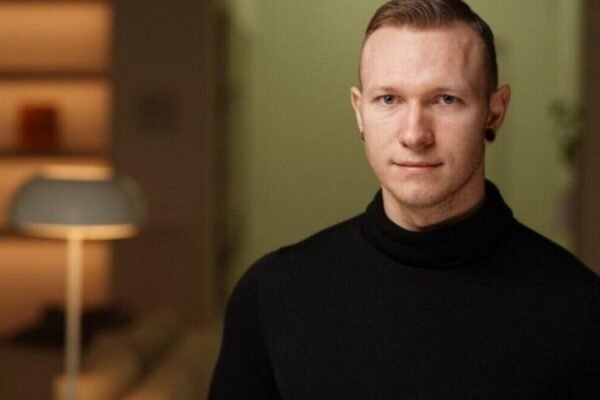 Поліція розслідує справу “психотерпапевта”-блогера Суботи: Підозрюють у підробці документів