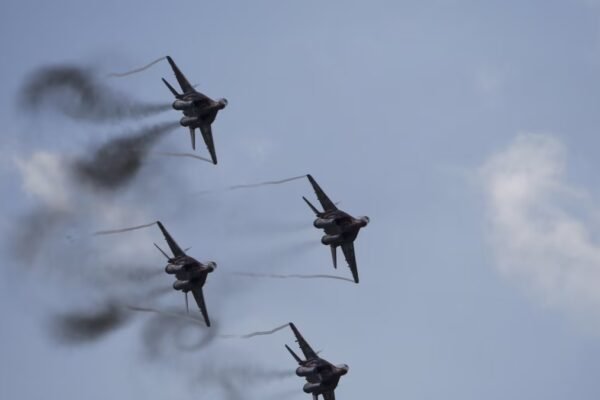 Російські війська посилюють застосування авіації, – ОК “Південь”