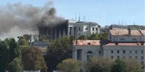 “Ми ж обіцяли, що “далі буде…”: командувач Повітряних сил про удар у Севастополі