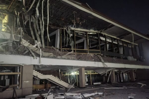 Вночі росіяни випустили по Одещині 19 дронів та 12 ракет різних типів: Зруйновано зерносховища, понівечено морвокзал та знищено готель