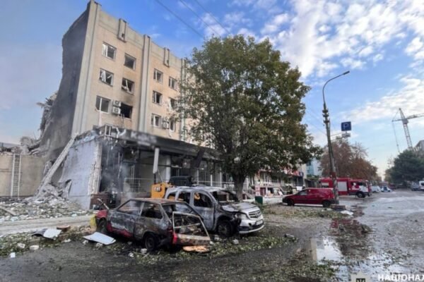 Рятувальна операція у Черкасах завершена: постраждали 11 людей